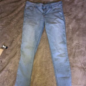 Hollister super skinny jeans